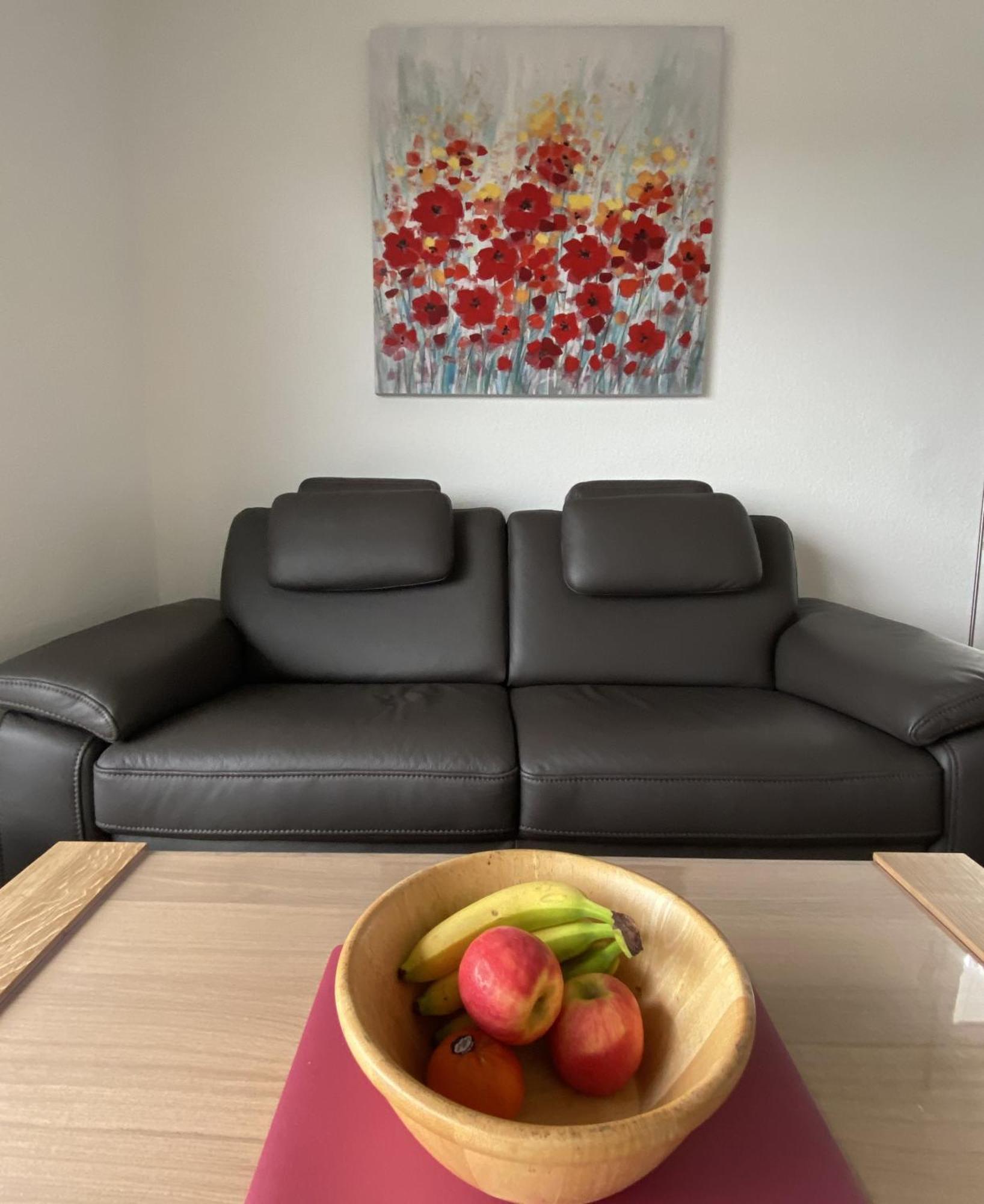 21124 Apartment *